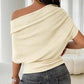 🎁2026 Nieuw binnen 50% KORTING💥Dames Asymmetrische Off-Shoulder Vleermuismouw Top